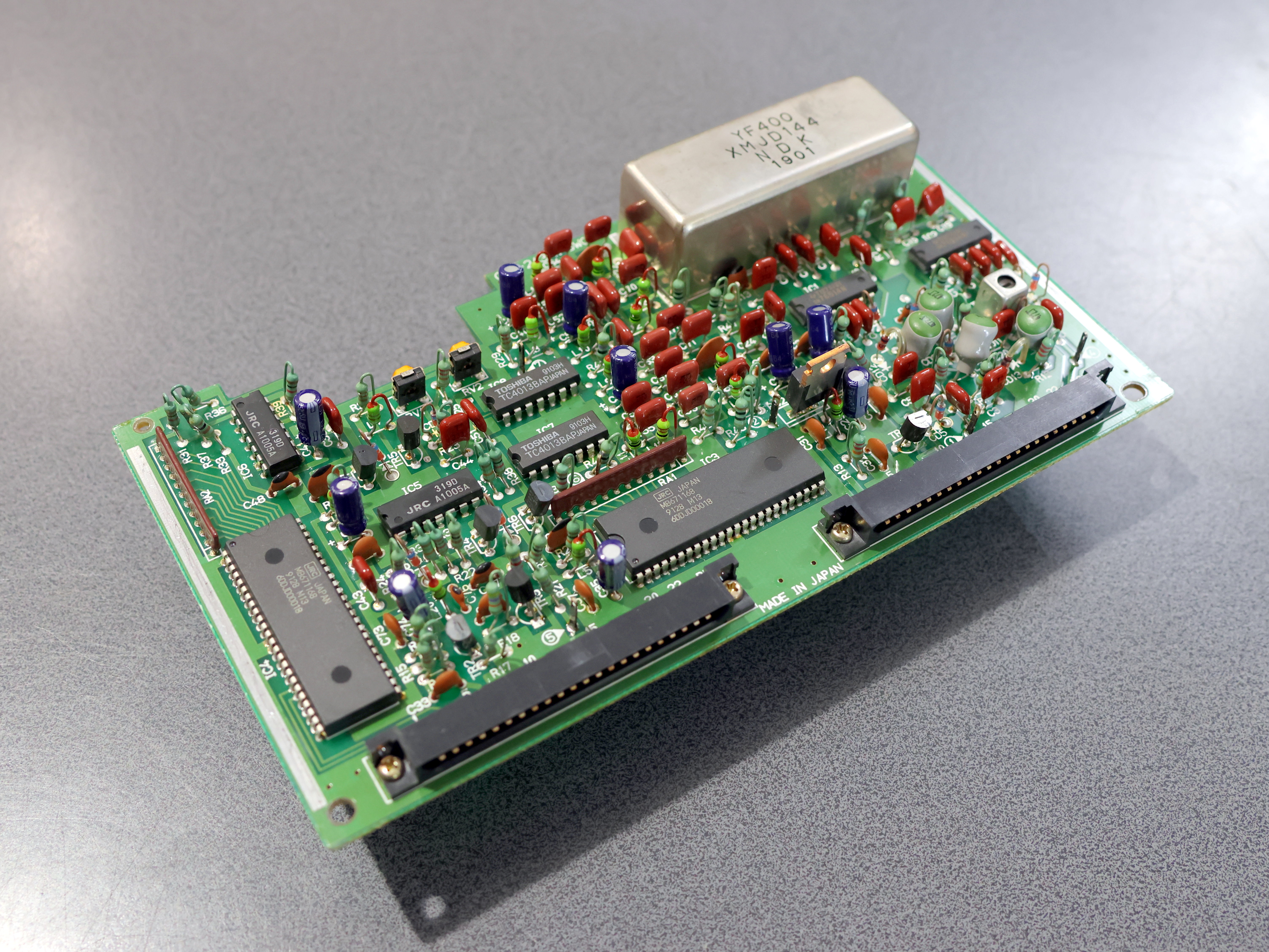 CFL-243 CFL-243